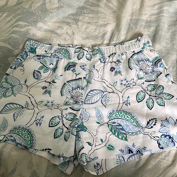 LOFT Pants - Loft summer soft shorts